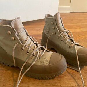 Converse Chuck Taylor All Star Lugged 2.0 Counter Climate in Tan